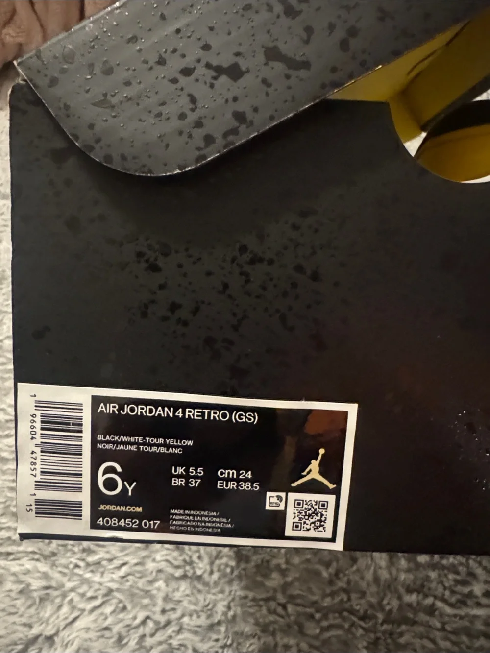 Jordan Kids 4 Retro Sneakers - can fit 7.5 women